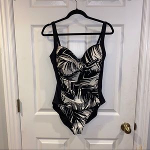 La Blanca Palm Print One Piece Swimsuit